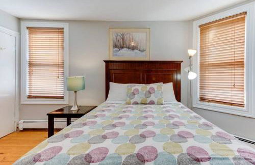NEW! Boston Condo Near MBTA, 3Mi to Fenway ! (U3) - Foto 9