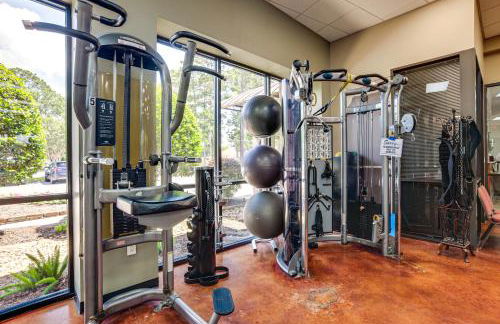 Lake Conroe Condo with Pool Access and Balcony! - Foto 23