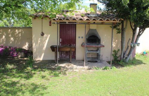 Mas La Gentille ,,, à la campagne , beautiful outdoor , swimming pool , pool house , Nice green Garden , BBQ ,,, only for you , pour passer un séjour inoubliable - Photo 35