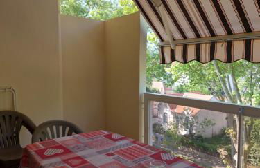 Très joli 2 pièces plein centre, très proche plage centrale - parking - Foto 14