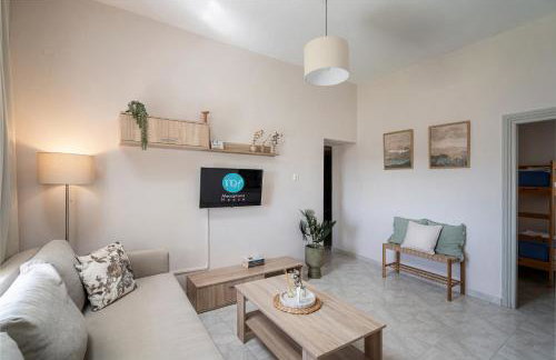 Mesogitonia House - Photo 11