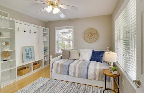 Water-View Deale Home Walk to Marina, Restaurants - Foto 10