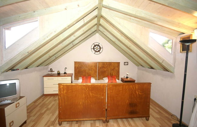 Traditional House With two Apartments - Foto 15