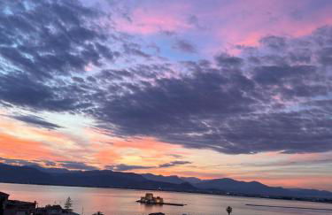 S&F Luxury Apartment - Photo 18