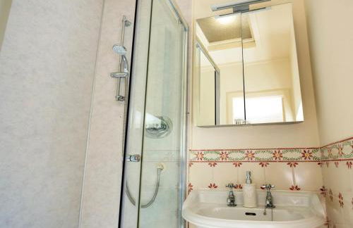 5 Bed in Perth oc-96399 - Photo 13