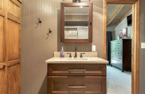 Tarnhouse Lakefront Cottage - Foto 17