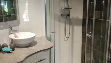 Studio de la Maison Rouge - Foto 4, Shower