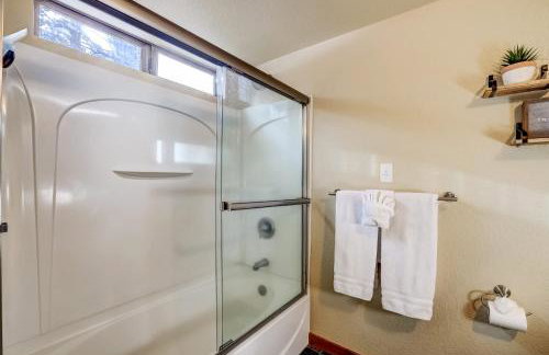 Cold Creek Chalet - Hot tub & Movie Room - Foto 55