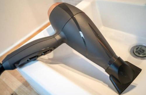 Peaceful & well-located duplex Parc Blandan Rhône & Wifi - Foto 14