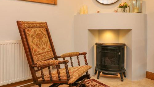 Proffitts Cottage - Photo 5