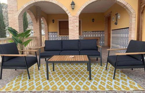 Maison typique avec vue dégagée sur la vallée - Photo 34