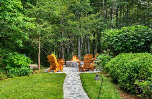 Cashiers Lux Mountain Home - Large Fire Pit - Foto 2