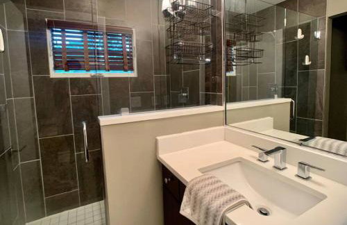 2 Bed Stay with Updated Bath and Kitchen - Foto 17