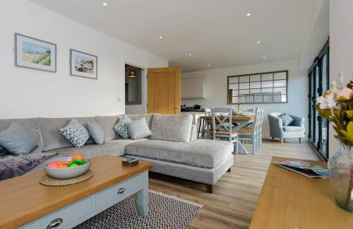 Inglewood Retreat - Photo 1