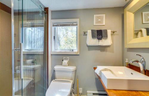 Stratton Shuttle Access! Vermont Mountain Hideaway - Foto 14