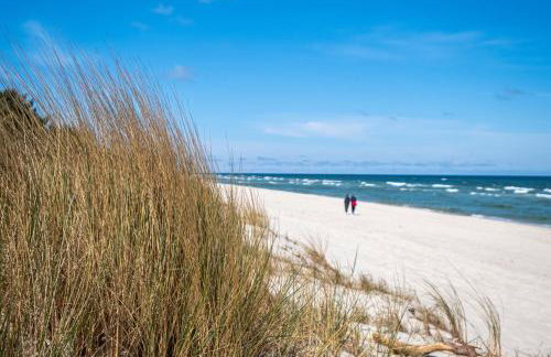 Apartament Leśny Ogród - kompleks Wydma & Las - 200 m do Morza, widok na sosnowy las, leśny ogród o pow 160 m2, bezpłatny parking, faktura VAT, ochrona, plac zabaw, boisko wielofunkcyjne - Photo 4