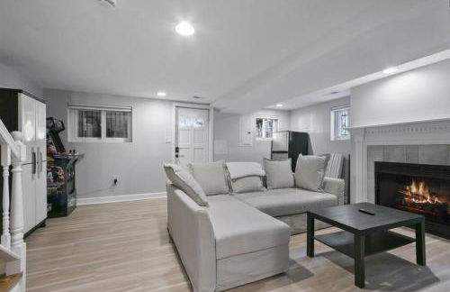 Capitol Hill Stay Like No Other - Photo 44