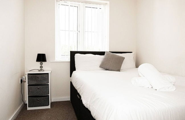 2 Bedroom Apartment Warrington - Photo 11