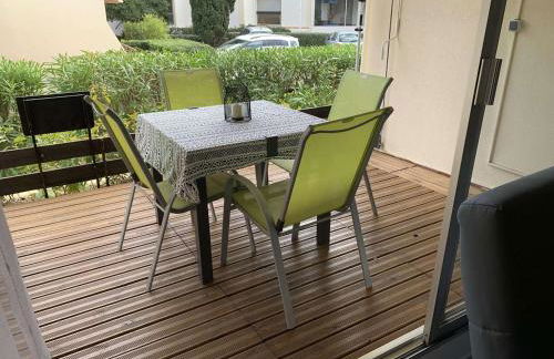 Studio refait à neuf pour 4 pers. à Port Camargue - FR-1-731-121 - Photo 6