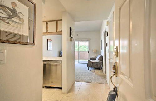 1 Mi to Dtwn Cathedral City Condo with Balcony - Foto 4