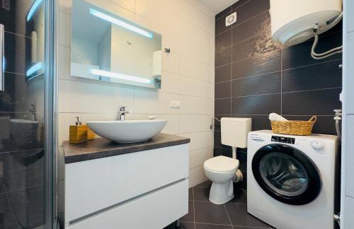 Colibri Apartment - Photo 13