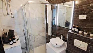 NEW! Top apartment, Split view from above - Foto 5