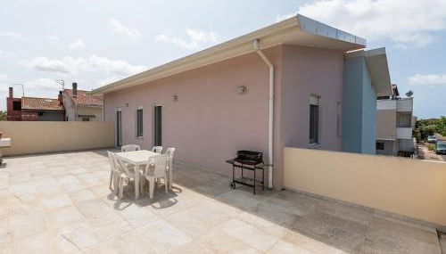 Sandy Retreat, Beachside Apartment with Terrace - Foto 2