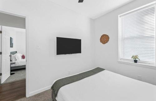 Classic 7BR CWE Home 3rd Floor Suite ABODEbucks - Foto 32