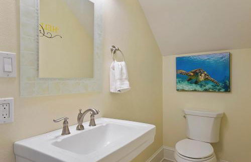 Honu Hale - Vacation Home in Gated Community Near the Beach with Private Pool Area - Foto 8