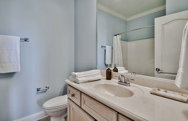 Coral By Avantstay Gorgeous Three Story Home w Two Balconies - Foto 22