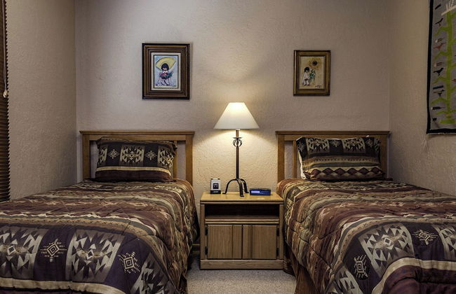 Artist Road - Photo 13