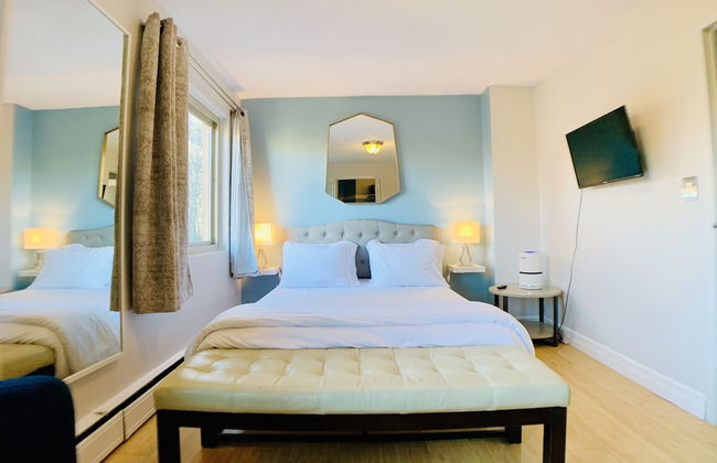 Pikes meets CapHill-Convention Center - Photo 6