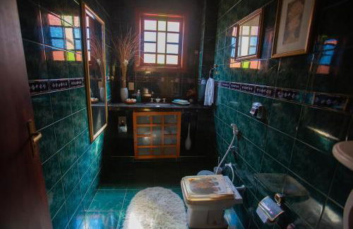 Casa a 50m da Praia de Itacoatiara Niteroi RJ - Foto 18