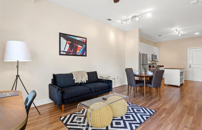 Walk Score 91 Balcony Near King ST Fast Wifi - Foto 6