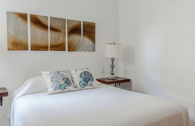 Velas Condos - Photo 26