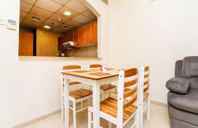 OYO Home 257 1BHK AXIS ONE - Foto 15