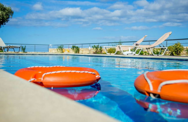 "villa Horizon - Elegance & Privacy With Scenic Views - Extended Pool" - Foto 25