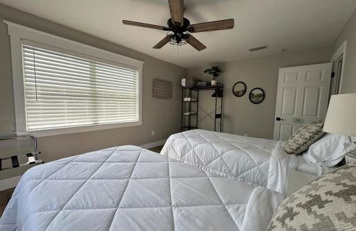 The Country Club Cottage NEW! Space Coast Entire Home! Plenty of Parking! - Foto 18