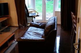 Livingston Ideal commuter House - Foto 14