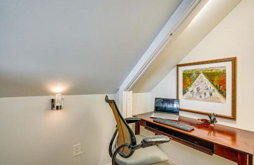 5 Mi to Salem! Lynn Apt By the Sea with Patio - Foto 11