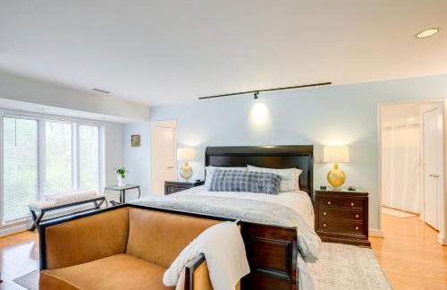 The White Elephant Inn Getaway with Pool and Hot Tub! - Foto 12