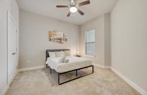 Spacious 2BRI Pool I Gym I Free Parking IWorkspace - Foto 20