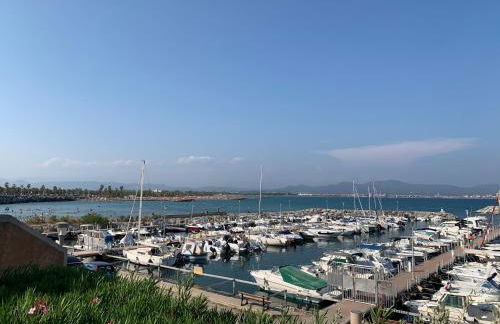 Studio 3 pers climatisé rénové, au calme, idéalement situé proche St Raphael-St Tropez, plage et commerces à pieds - Foto 34