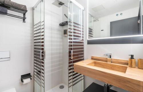 Atico moderno en Nervion con terraza - Foto 31