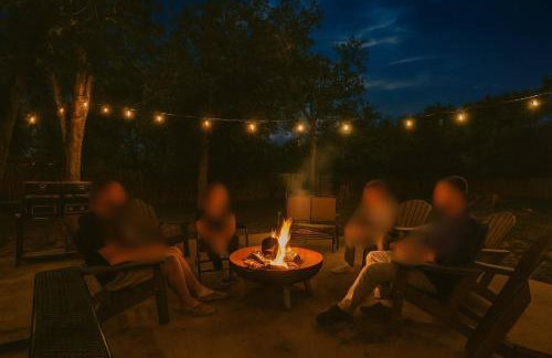 Stylish Family Fun! Pool, Hot Tub, Volley Ball, Arcade & Boat Parking - Foto 54