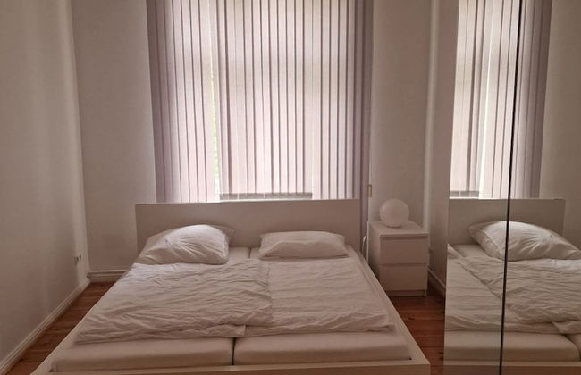 Family Apartment Charlottenburg - Foto 3