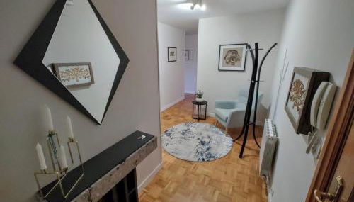 Piso confort céntrico y vistas Registro turismo VAT 01693 - Foto 4, Lobby or reception