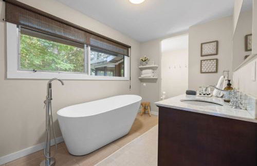 Modern Lodge on 6 acres - 15 mins to Camelback - Foto 16