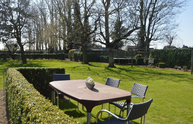 Family Home With Garden - Photo 15