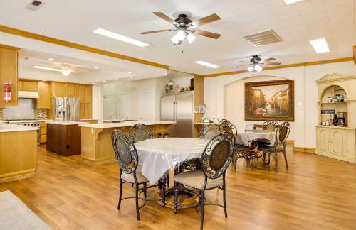 Spacious Hildale House with Large Deck! - Foto 9